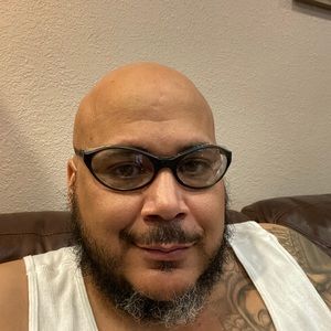 Meet your Posher, Ray